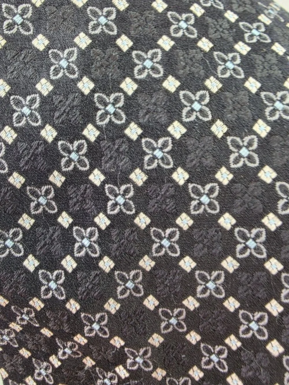 Vintage Y2K Hugo Boss Silk Tie Made Italy Black Silver Foulard Jacquard 3.25 x 6